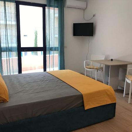 Apartamento Near The Sea Golem  Exterior foto