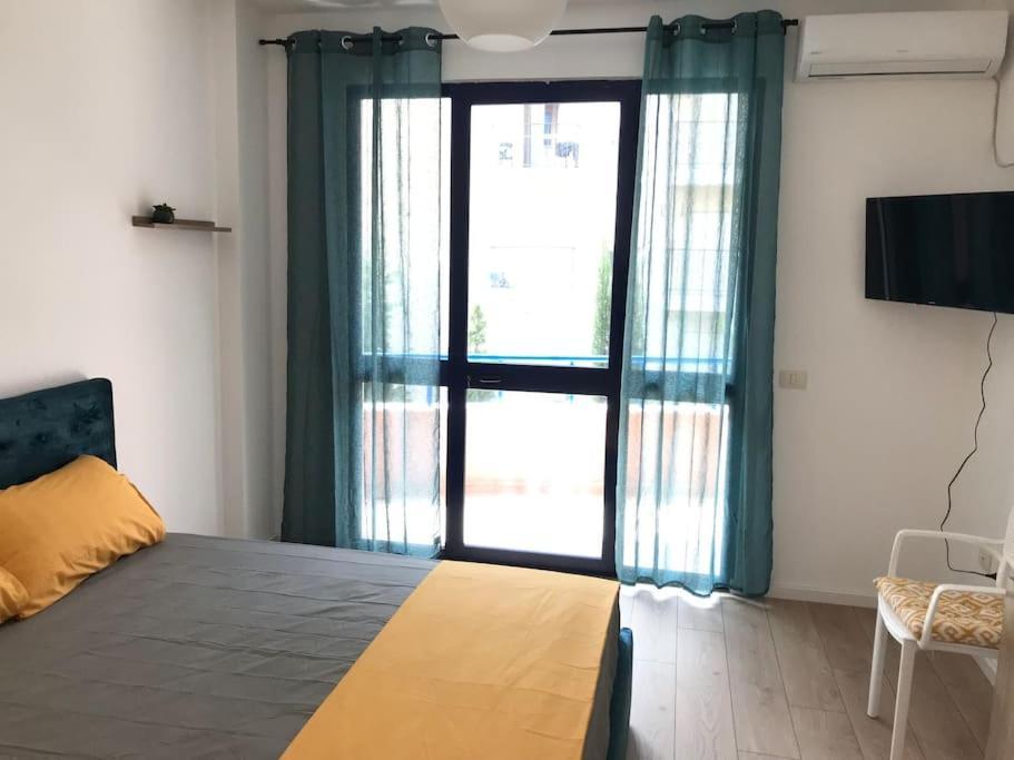 Apartamento Near The Sea Golem  Exterior foto